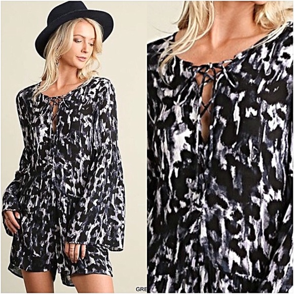 ✌🏻BOHO CHIC FASHION WITH AN EDGE✌🏻 - Picture 6 of 8